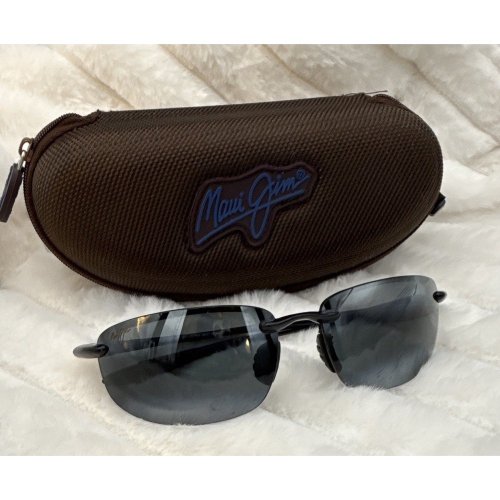 Maui Jim Sport Sunglasses Ho'Okipa MJ-407-02 Black Wrap Frames Black Lens & Case